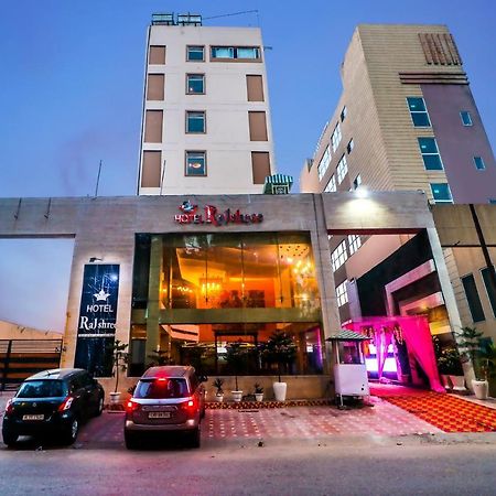 Hotel Rajshree & Spa Chandigarh Exterior photo