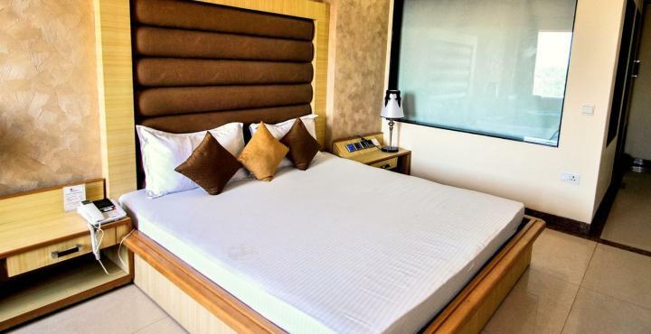 Hotel Rajshree & Spa Chandigarh Exterior photo
